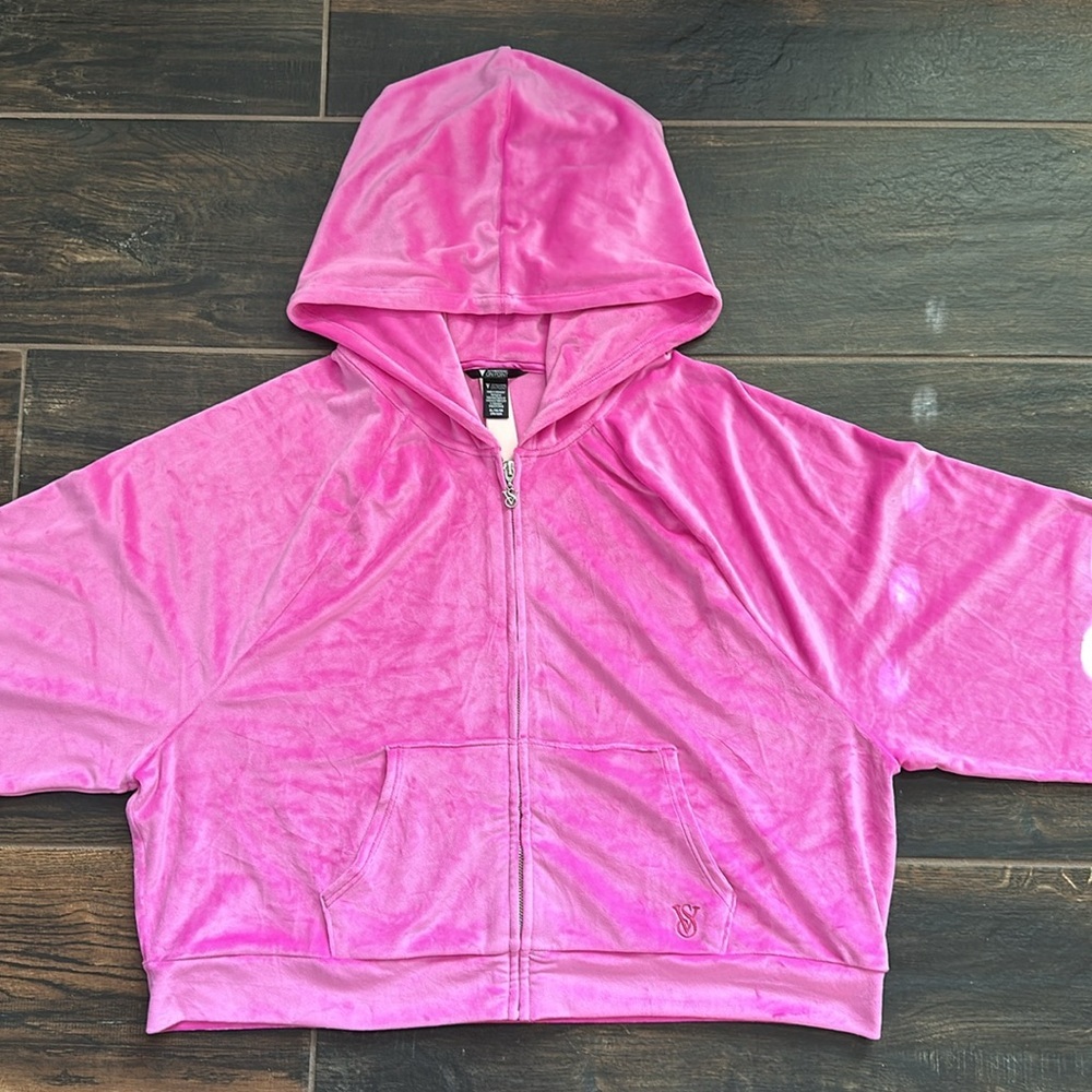 💖 Victoria’s Secret ON POINT Hoodie Jacket